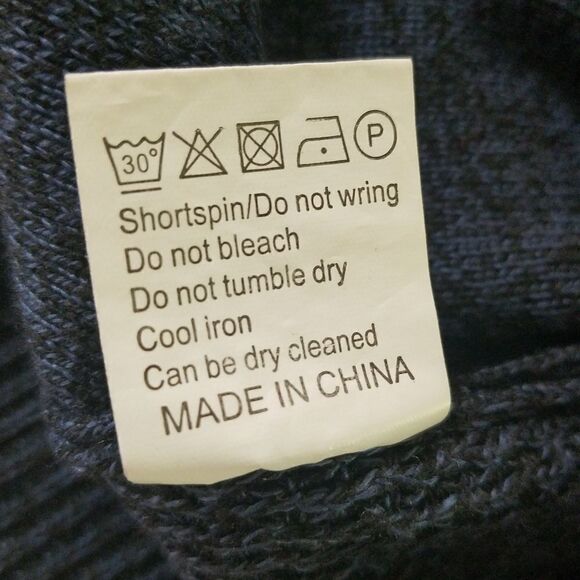 Andrid 3/4 Zip Sweater - Picture 7 of 8